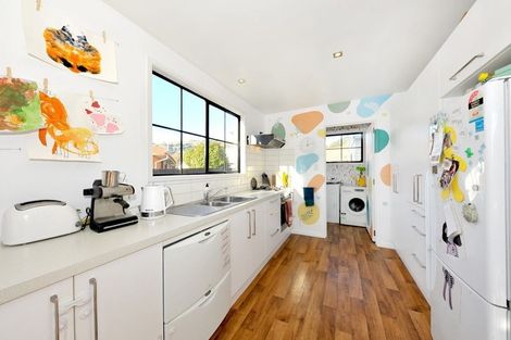 Photo of property in 28 Mauger Drive, Heathcote Valley, Christchurch, 8022