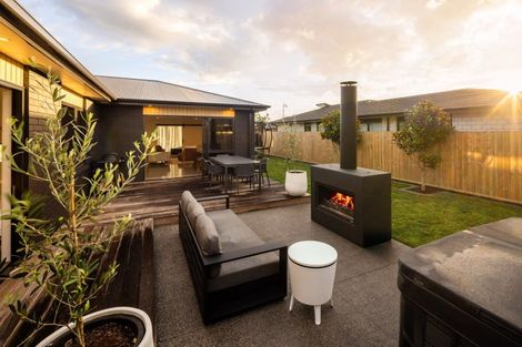 Photo of property in 11 Ruru Street, Cambridge, 3434