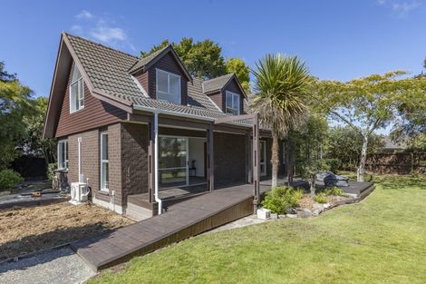 Photo of property in 11a Sequoia Place, Parklands, Christchurch, 8083