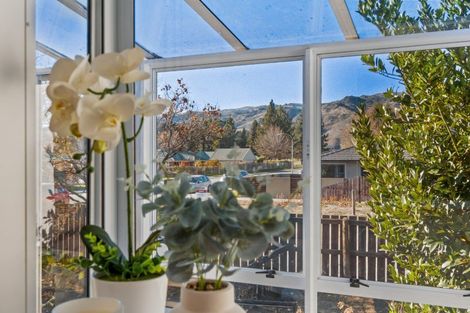 Photo of property in 116 Neplusultra Street, Cromwell, 9310