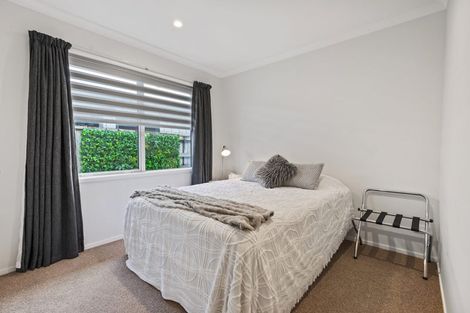 Photo of property in 77 Sandhurst Drive, Papamoa Beach, Papamoa, 3118