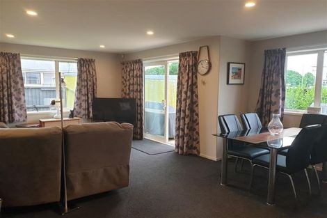 Photo of property in 1/6 Ruddenklau Lane, Bishopdale, Christchurch, 8053