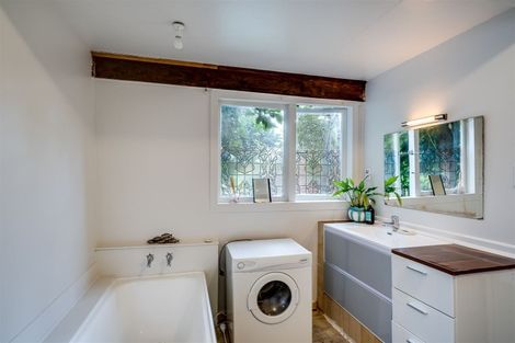 Photo of property in 1/422 Main North Road, Bay View, Napier, 4104