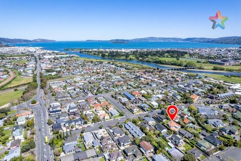 Photo of property in 14a Wai-iti Crescent, Woburn, Lower Hutt, 5010