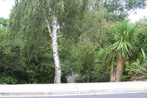 Photo of property in 8 Heathcote Road, Castor Bay, Auckland, 0620