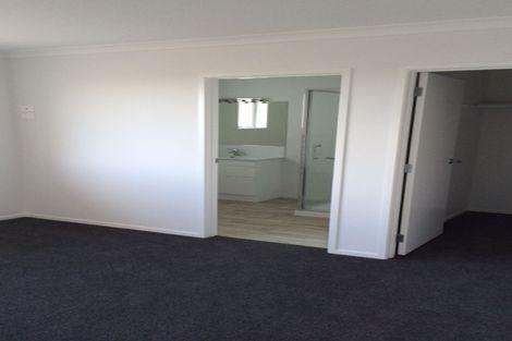 Photo of property in 212 Waikite Road, Welcome Bay, Tauranga, 3175