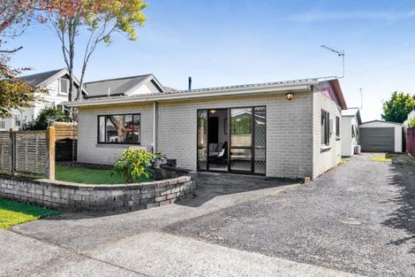 Photo of property in 5/1 Hawea Street, Merrilands, New Plymouth, 4312