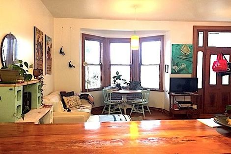 Photo of property in 37 Lawrence Street, Newtown, Wellington, 6021