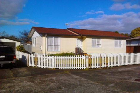 Photo of property in 1/6 Penion Drive, Flat Bush, Auckland, 2023