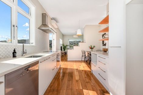 Photo of property in 26 Freeling Street, Island Bay, Wellington, 6023