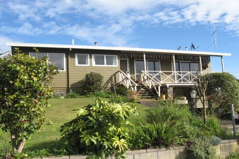 Photo of property in 213 Newcastle Road, Grandview Heights, Hamilton, 3200