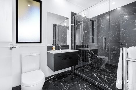 Photo of property in 67d Divich Avenue, Te Atatu South, Auckland, 0610