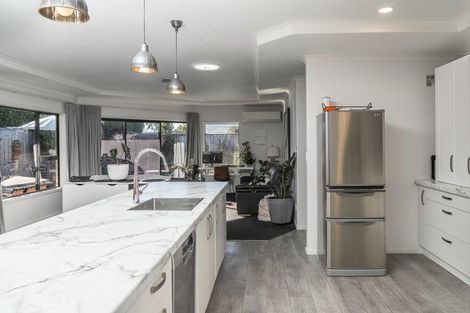 Photo of property in 12 Pelorus Place, Redwoodtown, Blenheim, 7201