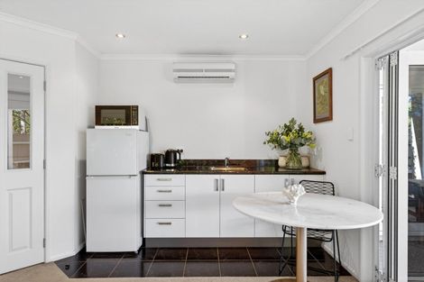 Photo of property in 22a White Street, Taradale, Napier, 4112