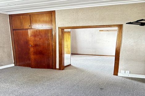 Photo of property in 370 West Coast Road, Glen Eden, Auckland, 0602