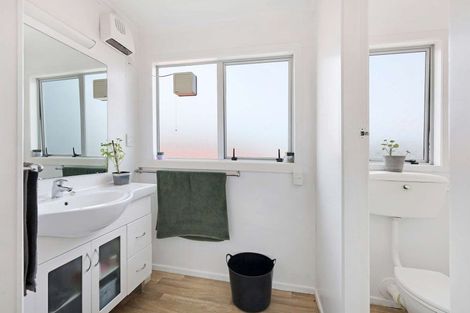 Photo of property in 355 Saint Aubyn Street, Moturoa, New Plymouth, 4310