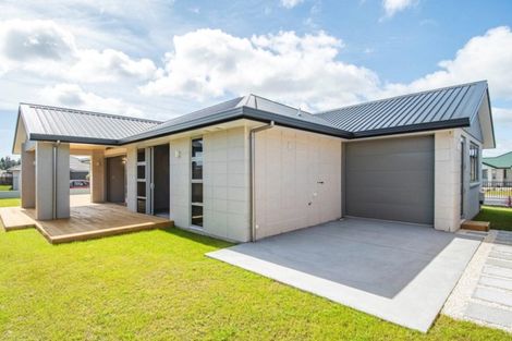 Photo of property in 19 Fearnley Grove, Pyes Pa, Tauranga, 3112