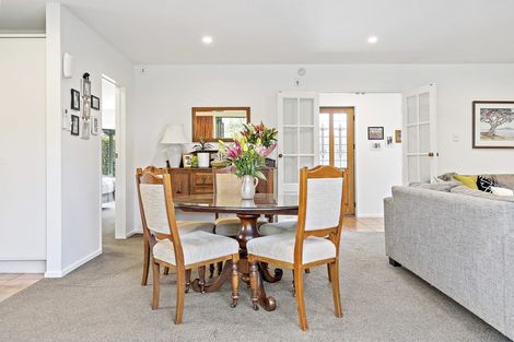 Photo of property in 14 Williamson Street, Cambridge, 3434