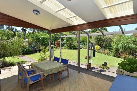 Photo of property in 108 Manganese Point Road, Tamaterau, Whangarei, 0174