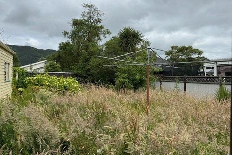 Photo of property in 44 Cambridge Terrace, Waiwhetu, Lower Hutt, 5010