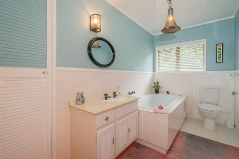 Photo of property in 5 Wai-iti Terrace, Whitianga, 3510