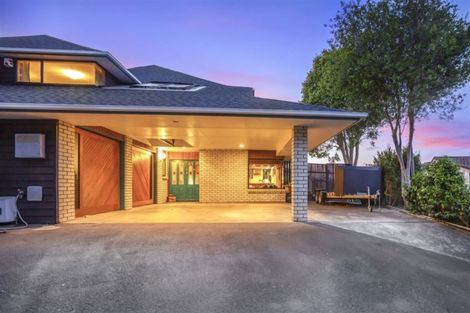 Photo of property in 16 Eclipse Lane, Whitby, Porirua, 5024