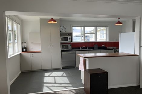 Photo of property in 48 View Road, Titahi Bay, Porirua, 5022