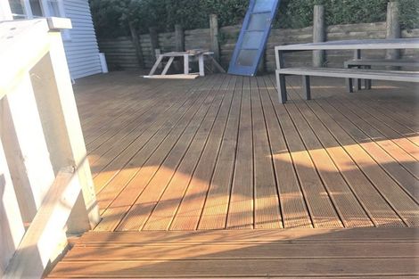 Photo of property in 40 Hindmarsh Street, Johnsonville, Wellington, 6037