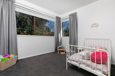 Photo of property in 44 West Harbour Drive, West Harbour, Auckland, 0618