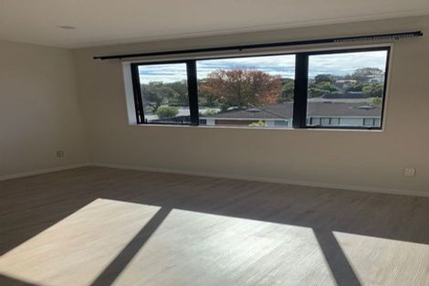 Photo of property in 2c Celina Place, Browns Bay, Auckland, 0630
