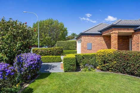 Photo of property in 9 Gibbs Drive, Woodend, 7610