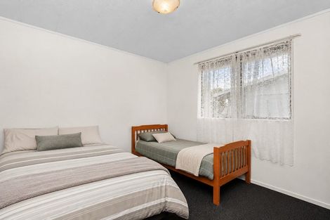 Photo of property in 2/63 Palmers Road, Clendon Park, Auckland, 2103