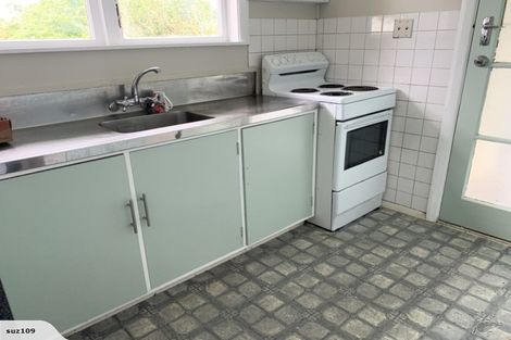 Photo of property in 1 Ellen Street, Manurewa East, Auckland, 2102