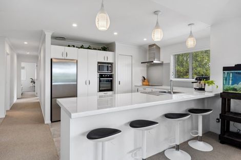 Photo of property in 132d Margaret Drive, Omokoroa, 3114