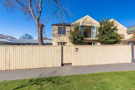 Photo of property in 1/28 Derby Street, St Albans, Christchurch, 8014