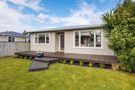 Photo of property in 19 Salisbury Avenue, Terrace End, Palmerston North, 4410