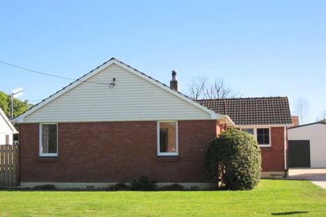 Photo of property in 42 Kittyhawk Row, Bulls, 4818