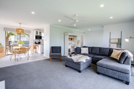 Photo of property in 1 Jellicoe Place, Tamatea, Napier, 4112