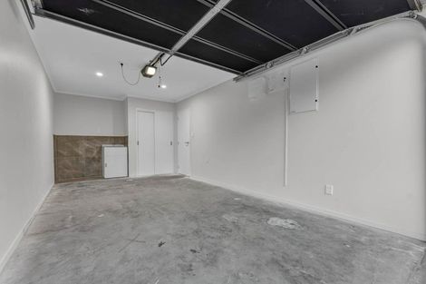 Photo of property in 17f Prictor Street, Papakura, 2110