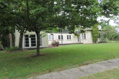 Photo of property in 216 Roslyn Road, Levin, 5510