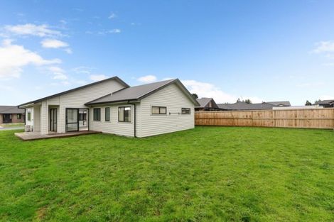 Photo of property in 10 Matau Close, Te Kauwhata, 3710