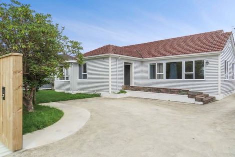 Photo of property in 9 Wheatley Street, Naenae, Lower Hutt, 5011