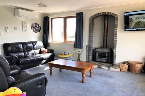 Photo of property in 11 Stevenson Street, Balclutha, 9230