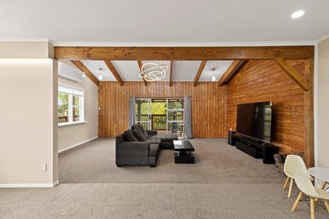 Photo of property in 11 Western View Court, Sunnyvale, Auckland, 0612