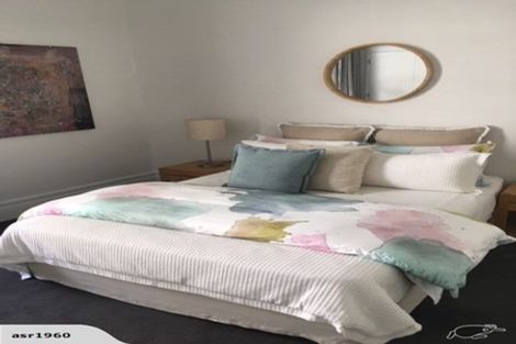 Photo of property in 34 Sentinel Road, Herne Bay, Auckland, 1011