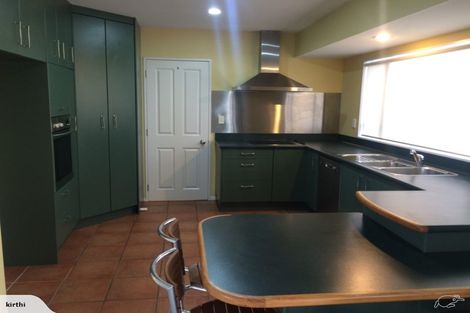 Photo of property in 9 The Topdeck, Whitby, Porirua, 5024