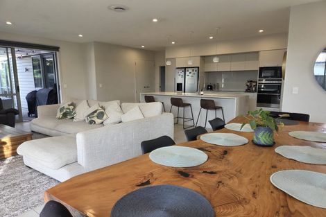 Photo of property in 16 Lydiard Place, Beachlands, Auckland, 2018