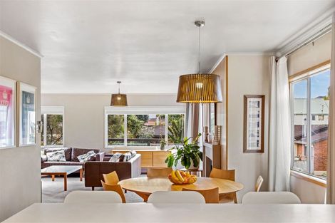 Photo of property in 20 Sailfish Drive, West Harbour, Auckland, 0618