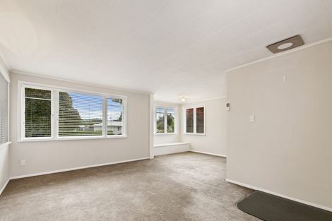 Photo of property in 15 Clyde Street, Utuhina, Rotorua, 3015