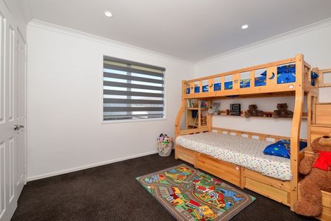 Photo of property in 5 Compton Grove, Huntington, Hamilton, 3210